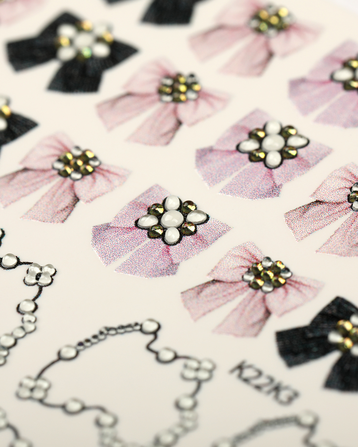 Купить NAILCRUST 5D GLASS №11 Банты и цепи в официальном магазине EMI с доставкой по России